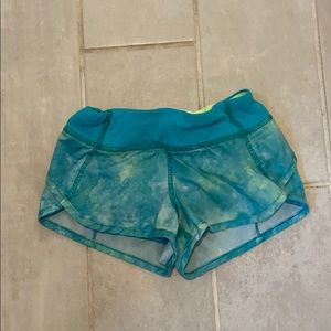 Girls ivivva shorts - size 4